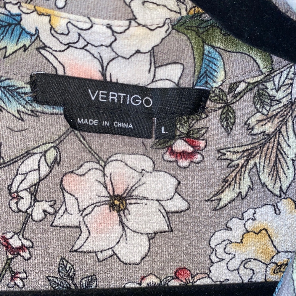 Vertigo Gray Floral button down sleeveless shirt dress - Picture 3 of 7